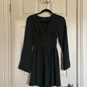 Dynamite Dark Green Long Sleeve Dress